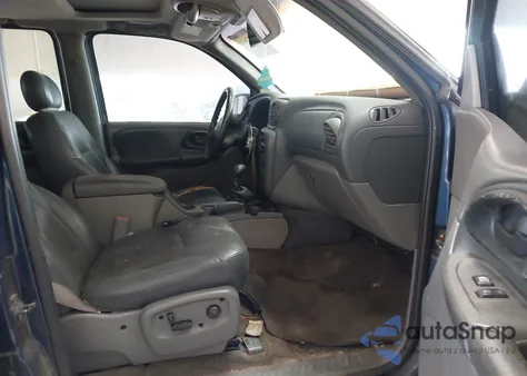 2002 Chevrolet Trailblazer из США, поврежденный, VIN 1GNDT13S522370564